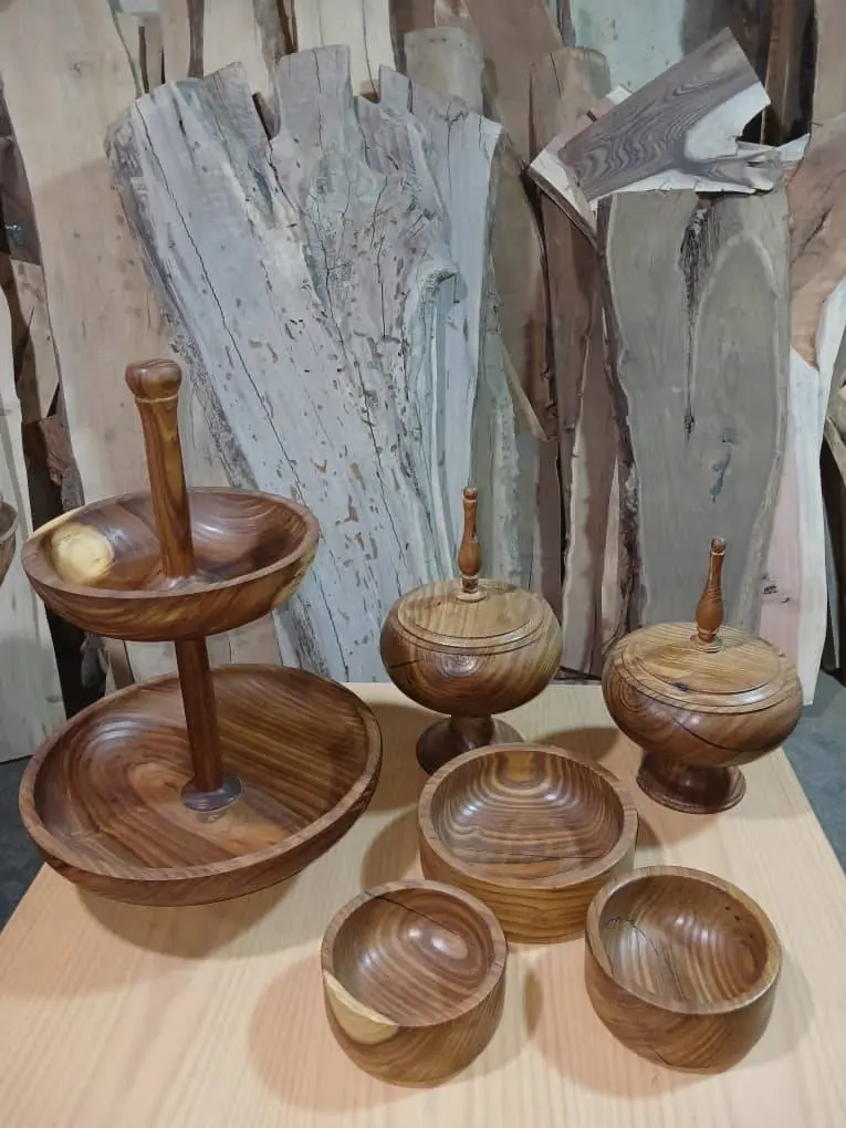 سازنده ظروف چوبی